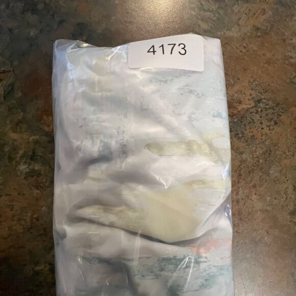 Womens‎ DSG Stride Shorts Large Torn Camo Multi Moisture-Wicking - Picture 9 of 9